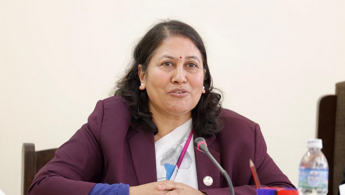 शिक्षामन्त्रीले अन्तिममा के भनिन् ?