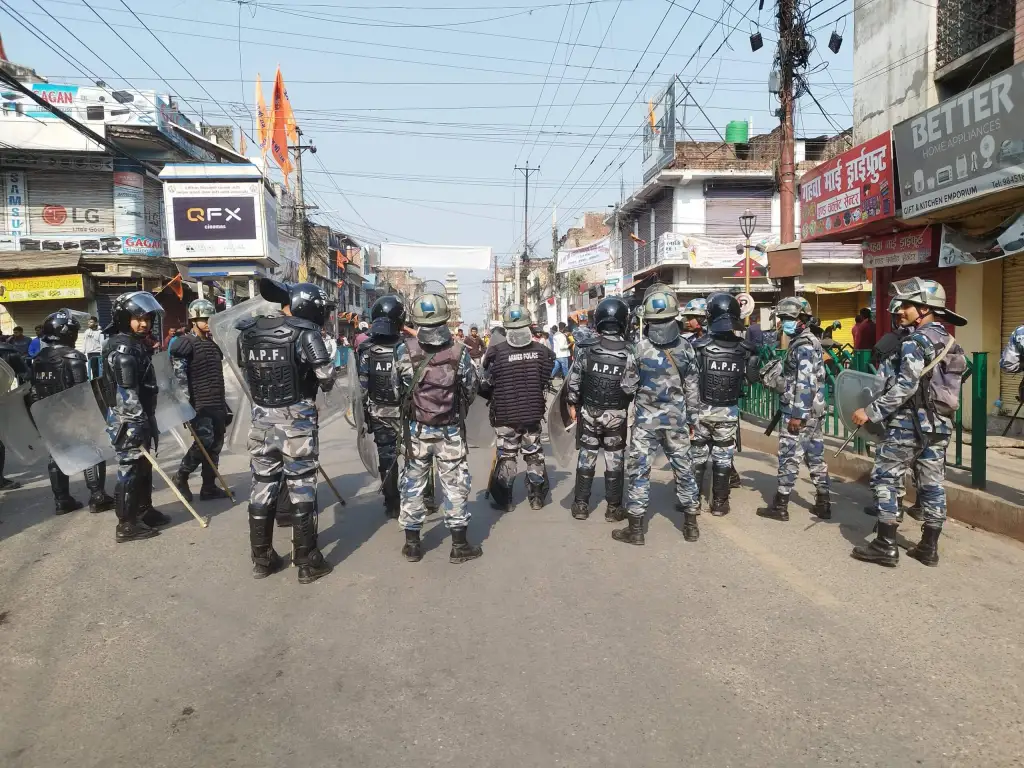 आफ्ना समुदायका व्यक्तिहरूको रिहाइको माग प्रदर्शन : वीरगन्ज हिन्दूवादी संगठन