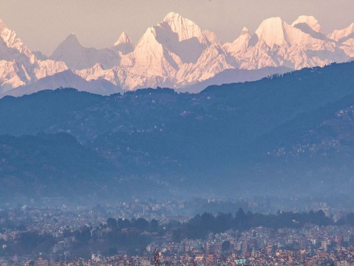 वायु प्रदूषणको स्तर घटेपछि काठमाडौं उपत्यकामा आकाश खुला