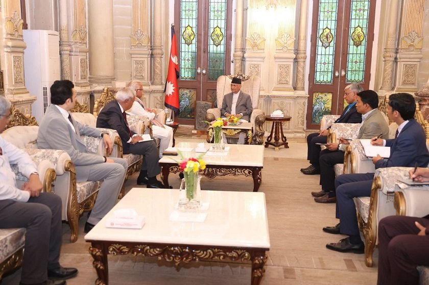 प्रधानमन्त्री केपी शर्मा ओलीसँग भारतीय विद्युतमन्त्रीको शिष्टाचार भेट (  तस्बिरहरू )
