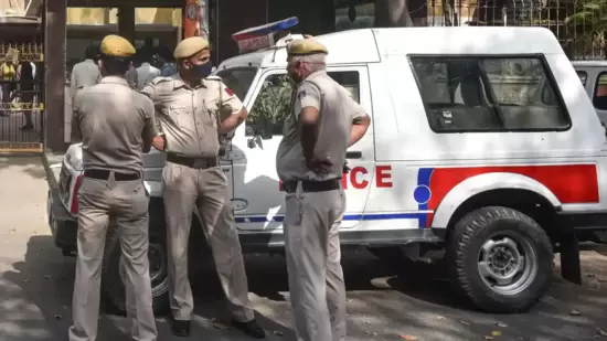 १५ जना विदेशी नागरिकलाई अवैध रूपमा बसोबास गरेको आरोपमा पक्राउ