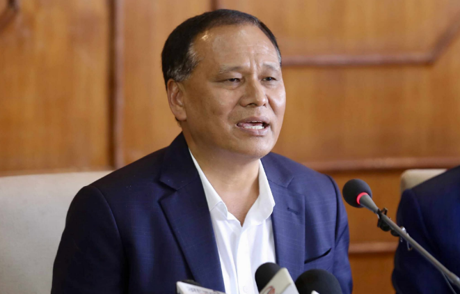 पेट्रोलियम पदार्थमा गरिएको मूल्य वृद्धि फिर्ता लिन कुलमान घिसिङको माग