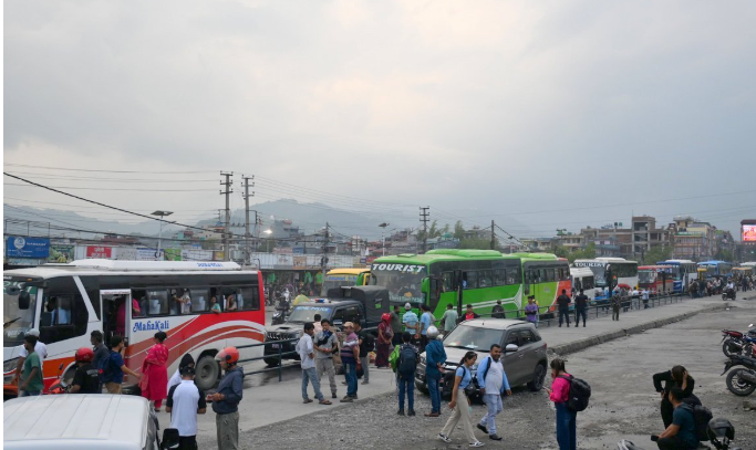 सरकारले फेरि बटायो सार्वजनिक यातायात भाडा, कति पुग्यो ?