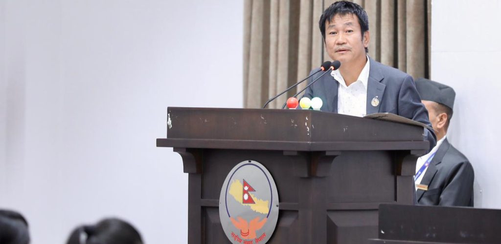 आधा खाली संसद्‌प्रति हर्क साम्पाङको आक्रोश : ‘मन लाग्दा आउने थलो होइन सदन