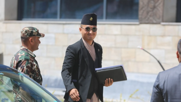 सुधन गुरुङले भने –म फेरि त्यो पदमा गइहाले भनेँ २ महिना फोटो खिच्ने र बधाई दिने काम नगरौँ