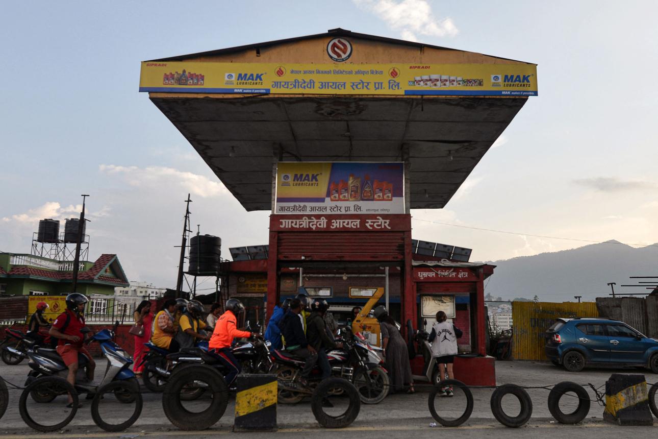 इन्धनको खरिद मूल्य बढ्यो, बिक्री मूल्य यथावत्