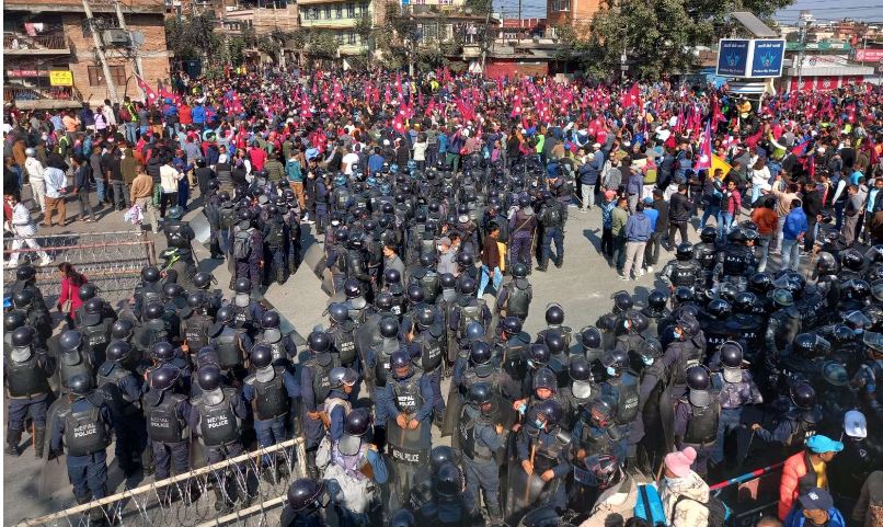 बल्खु र तीनकुनेका प्रदर्शनस्थलमा सञ्चार सम्पर्क विच्छेद