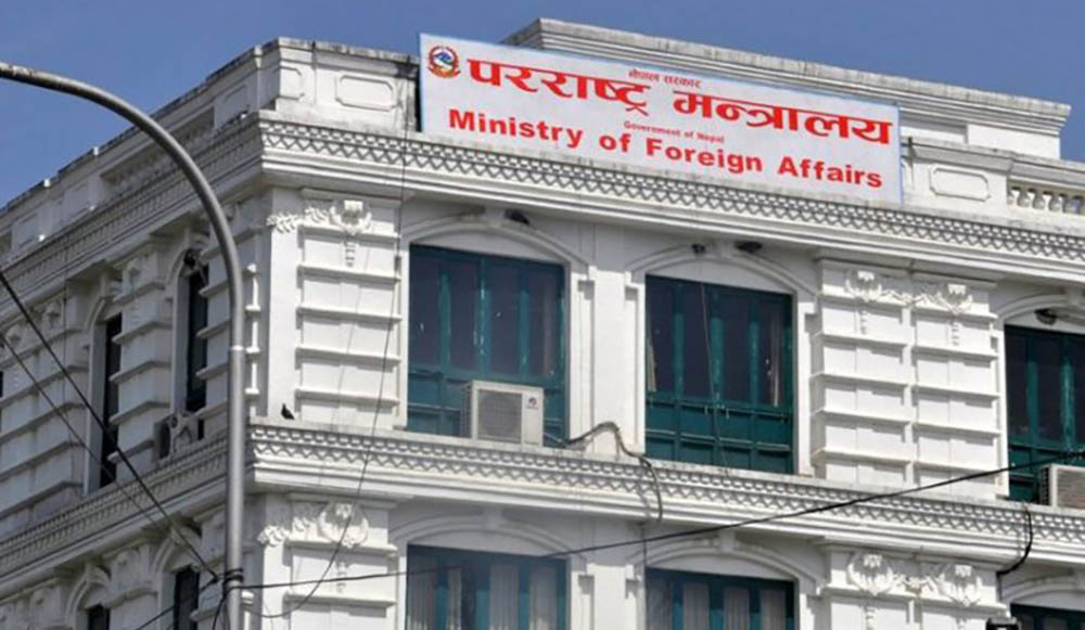 अहिलेसम्म बंगलादेशबाट १२ सय नेपाली विद्यार्थी स्वदेश फर्किए