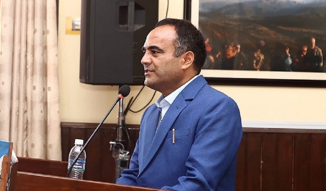 शिक्षकका मागको सुनुवाइमा सरकार गम्भी हुनुपर्छ : नैनसिंह महर