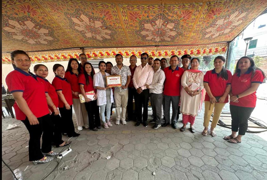 १५ औं वार्षिकोत्सवमा डिलाइट साकोसले सम्पन्न गर्यो रक्तदान कार्यक्रम