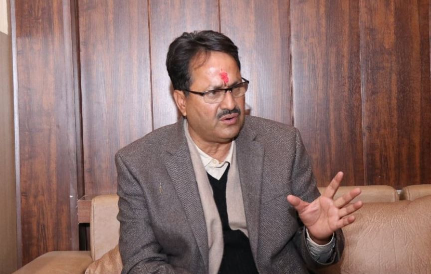 इजरायलमा रहेका विद्यार्थीलाई लिन परराष्ट्रमन्त्री आफैँ जाने