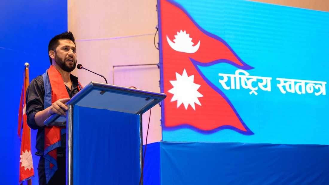 सभापति लामिछानेको व्यङ्ग्यः उद्देश्य, कार्यशैली, चरित्र, गन्तव्य एउटै भएपछि सटरचाँही किन बेग्ला बेग्लै ?