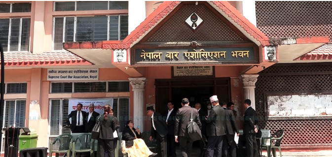 इलाम–२ एमालेका नेम्वाङको अगाडि