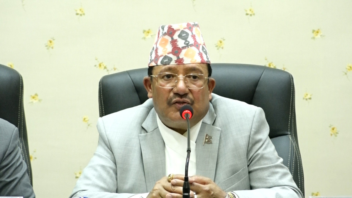 कुनै पनि किसिमका मत सर्वेक्षण नगर्न सञ्चारमाध्यमसँग अनुरोध छ : कार्यवाहक प्रमुख निर्वाचन आयुक्त भण्डारी