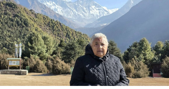 प्रतिनिधि सभा निर्वाचनः हिमाली जिल्लाको वस्तुस्थिति र तयारी बुझ्न प्रधानमन्त्री सोलुखम्बुमा