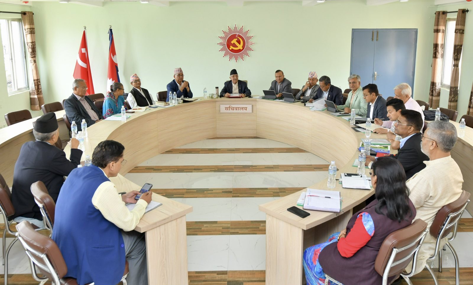 एमालेको सचिवालय बैठक सुरु, बजेट र सांगठनिक गतिविधि प्रमुख एजेन्डा