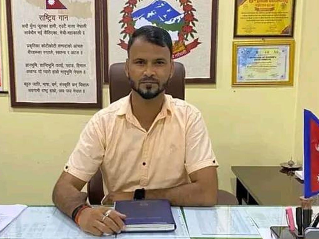 कपिलवस्तुका शुद्धोधन गाउँपालिका अध्यक्ष कमलेशशरण चौधरी पक्राउ