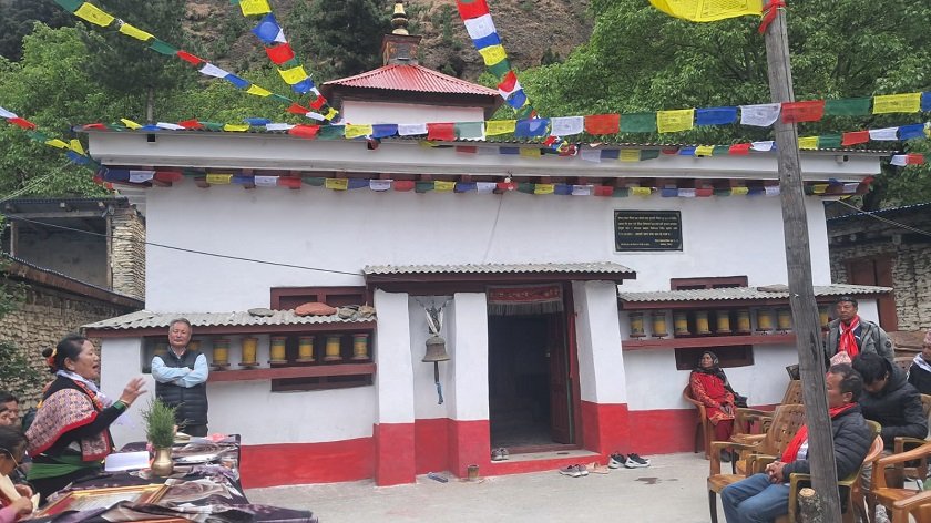 थासाङ गाउँपालिका–२ सौरु गुम्बा जीर्णोद्धार सम्पन्न
