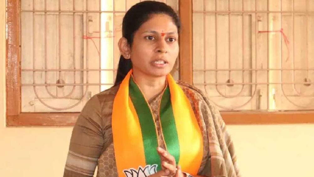 आँबुखैरेनी बस दुर्घटनाः घाइते यात्रीहरूलाई भेट्न भारतले केन्द्रीय मन्त्रीलाई पठाउँदै