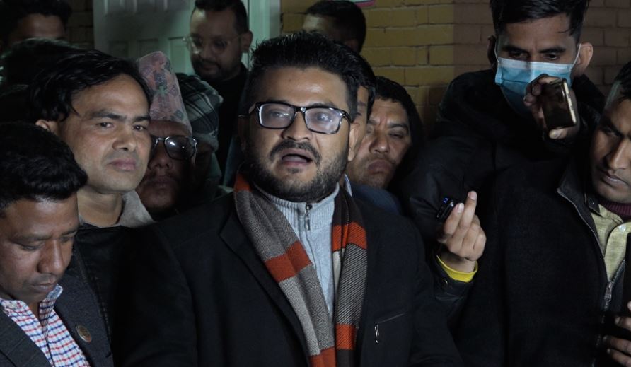 रास्वपाका महामन्त्री मुकुल ढकाल निलम्बित