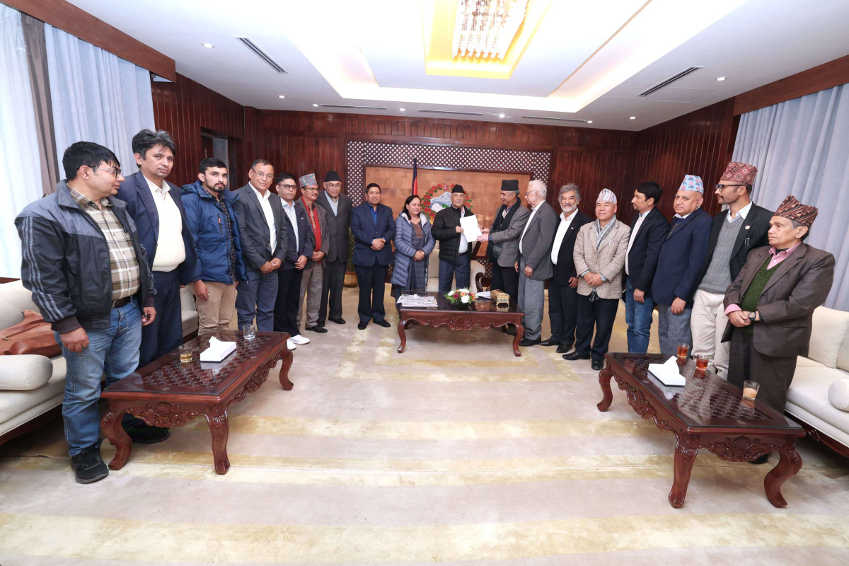 इजरायल–प्यालेस्टाइन युद्धमा तटस्थ नबस्न प्रधानमन्त्री ओलीलाई ध्यानाकर्षण
