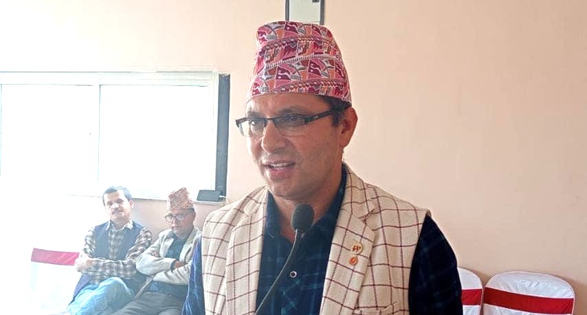 ज्ञानेन्द्र शाहलाइ निर्मल निवासबाट घोक्रेठयाक लगाउनु नपरोस् : एमाले नेता माधव ढुंगेल