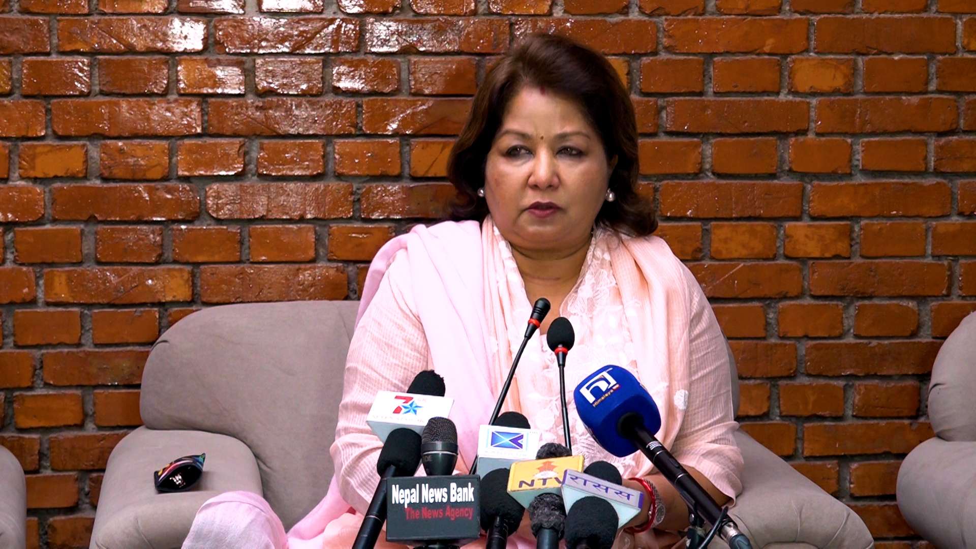 विपिन जोशीबारे इरानका परराष्ट्र मन्त्रीसँग कुरा भएको छ : परराष्ट्रमन्त्री राणा