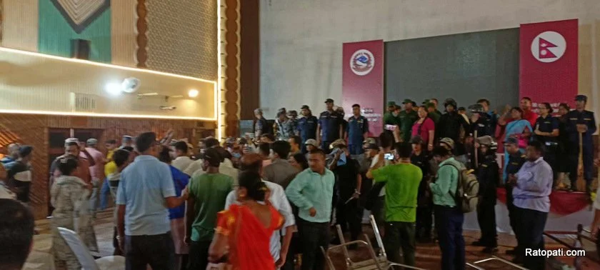 कुर्सी हानाहानपछि जीतपुरसिमराको नगरसभा स्थगित