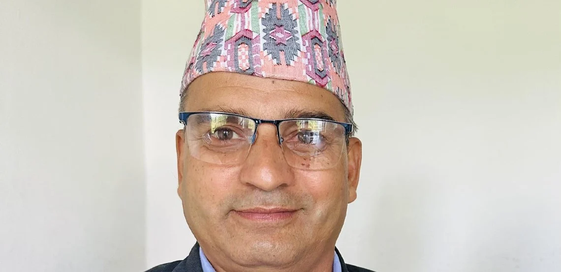फणीन्द्र देवकोटामाथिको कारबाहीको निर्णय कार्यान्वयन नगर्न सर्वोच्चको आदेश